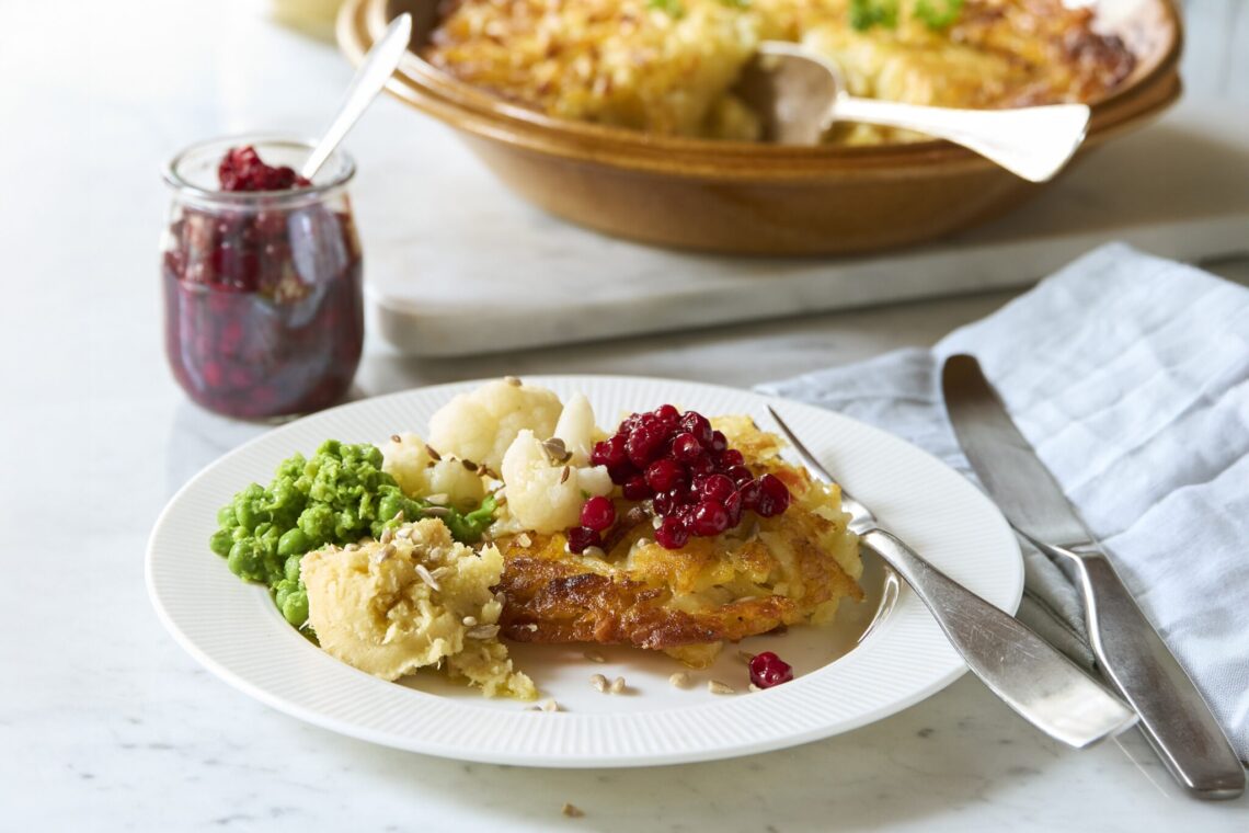 Magnihill - Sprød rösti med pastinakhummus, ærtecrush og blomkål