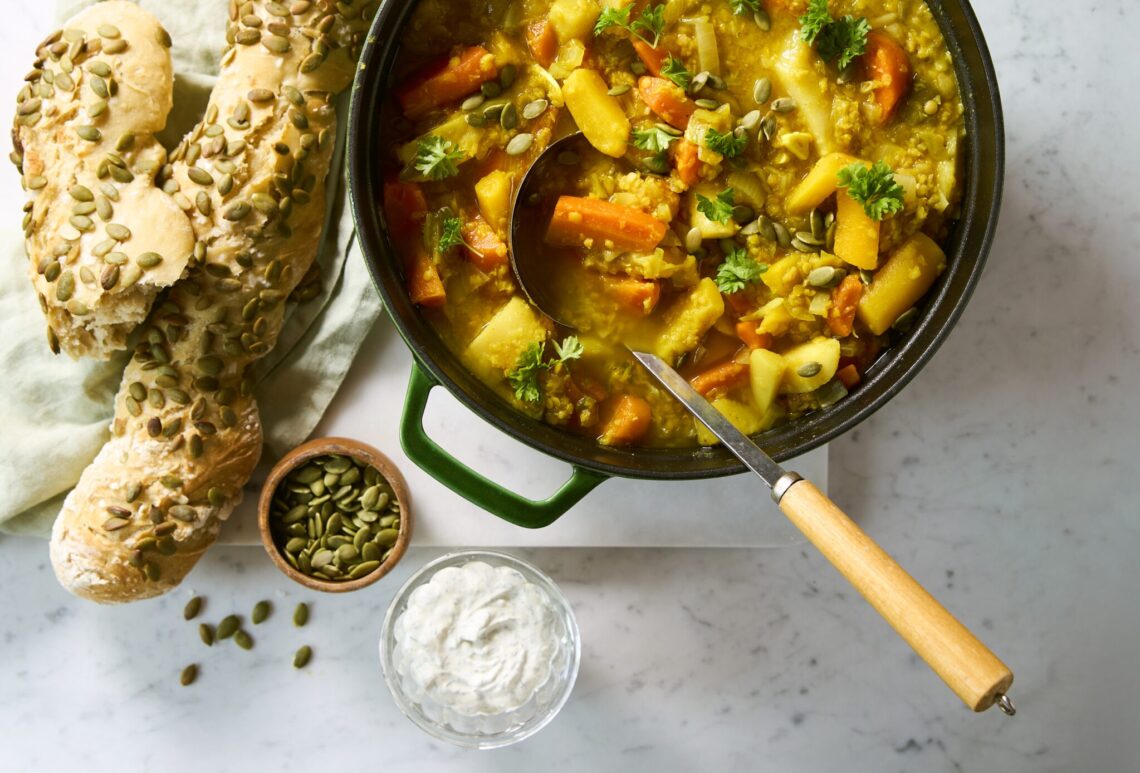 Magnihill - Vegetarisk rodfrugtgryde med linser
